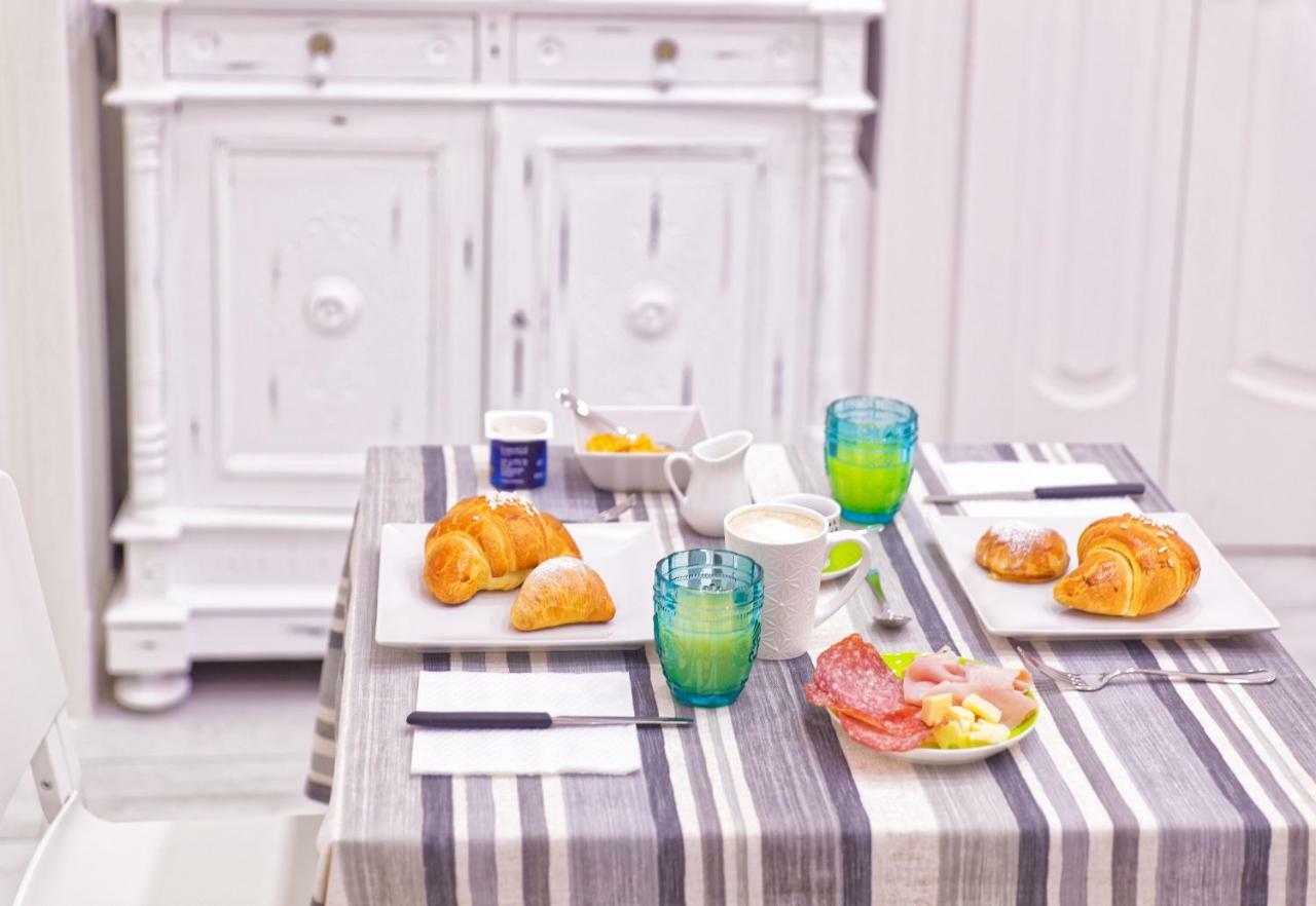 Alojamento de Acomodação e Pequeno-almoço Rest A Nápoles